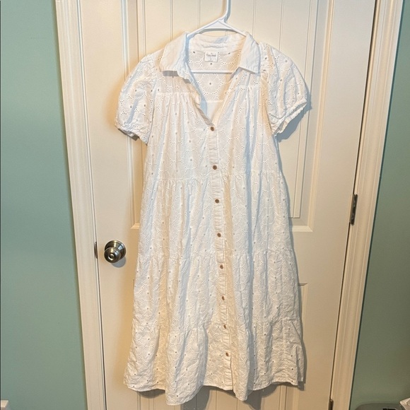 happy threads Dresses & Skirts - White Eyelet Button-Down Dress